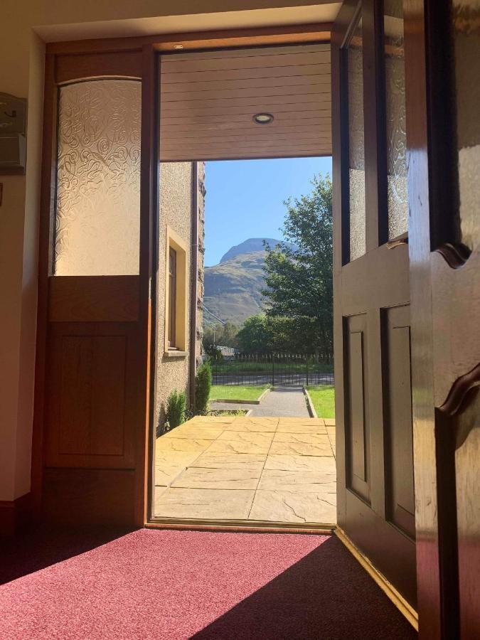 Victoria House Bed And Breakfast ฟอร์ตวิลเลียม ภายนอก รูปภาพ
